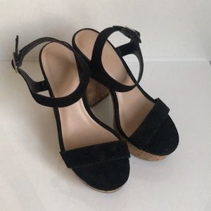 Black heels, Forever 21, velvet and cork pumps